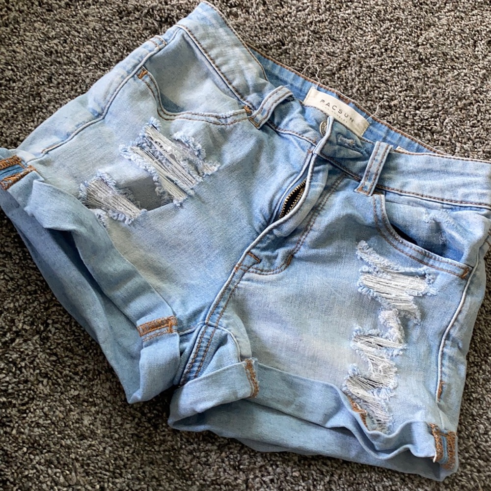 PAC Sun shorty shorts